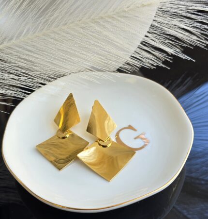 ΣΚΟΥΛΑΡΙΚΙΑ 7654