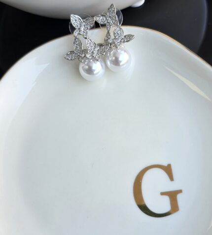 ΣΚΟΥΛΑΡΙΚΙΑ 3300