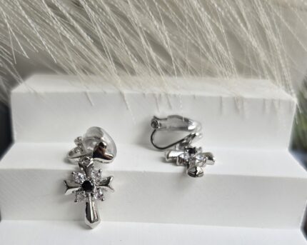 ΣΚΟΥΛΑΡΙΚΙΑ 8877